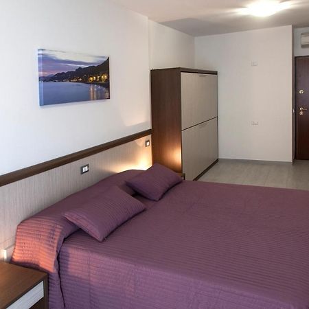 Locanda Brezza Marina Camera Quadrupla Finale Ligure Ngoại thất bức ảnh